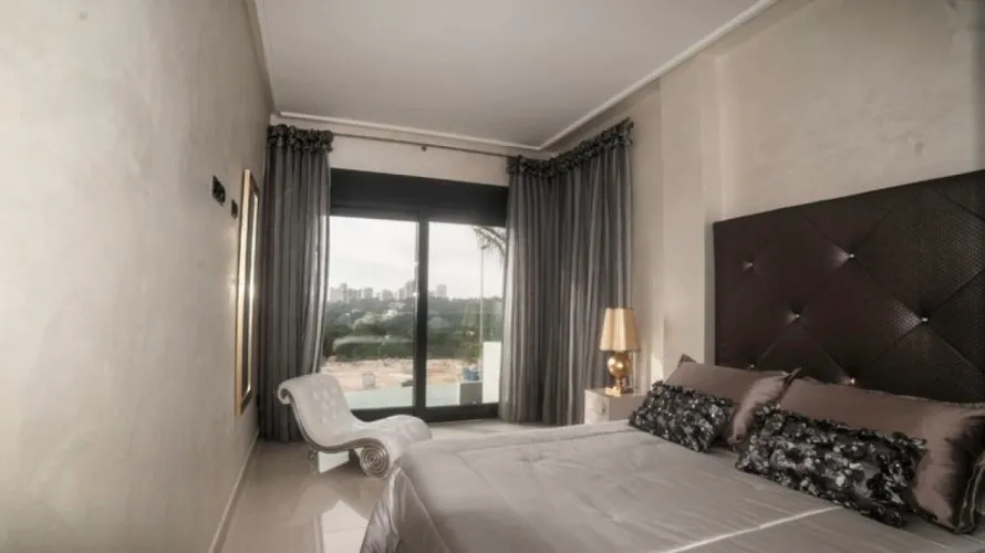 Villa de 157m² en La Zenia, Spain No. 251 № 18