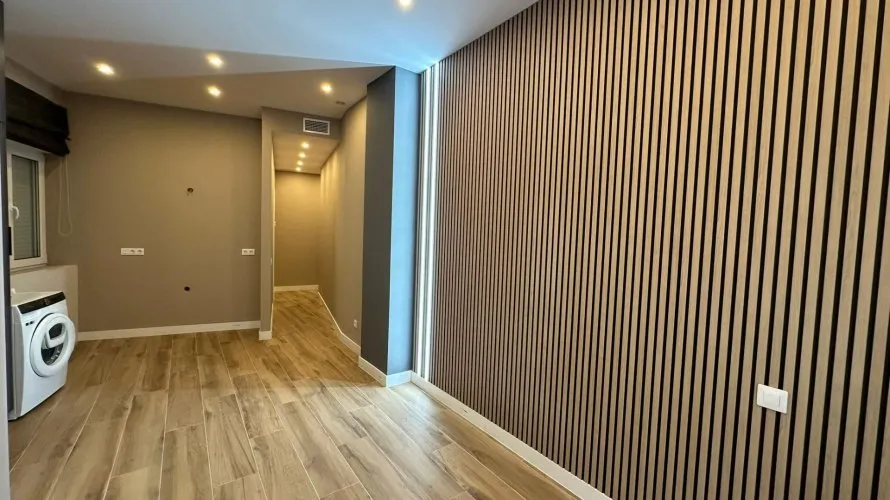 Apartamento de 4 dormitorios en Alicante, Spain No. 573 № 21
