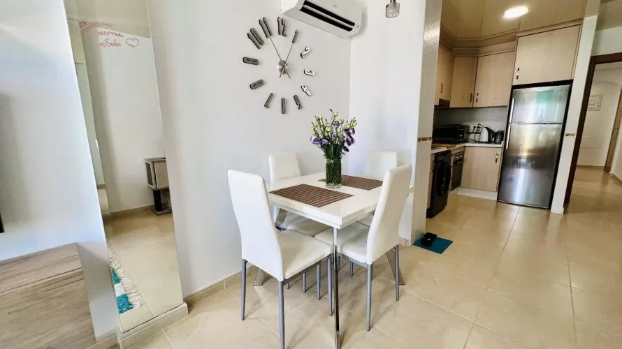 Apartamento de 1 dormitorio en Torrevieja, Spain No. 1268 № 11