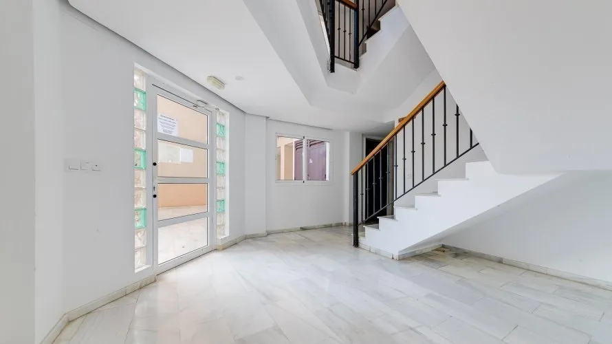 Apartamento de 1 dormitorio en Alicante, Spain No. 1120 № 8