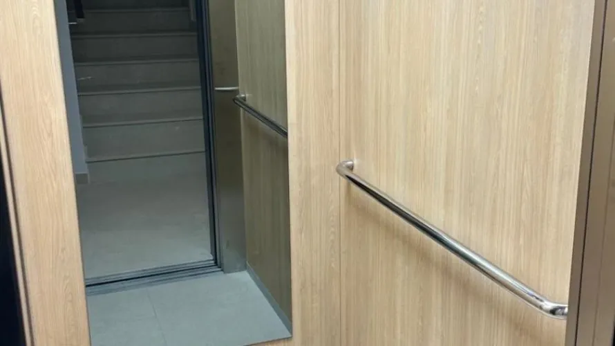 Apartamento de 2 dormitorios en Guardamar del Segura, Spain No. 645 № 2