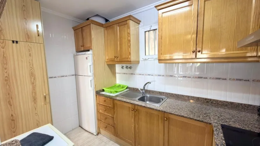 Apartamento de 2 dormitorios en Villajoyosa, Spain No. 1110 № 11