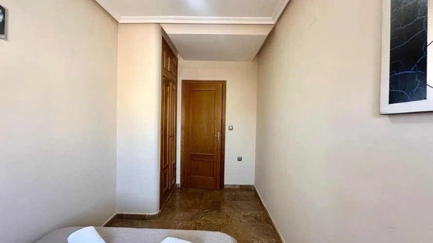 Apartamento de 4 dormitorios en Torrevieja, Spain No. 765 № 16
