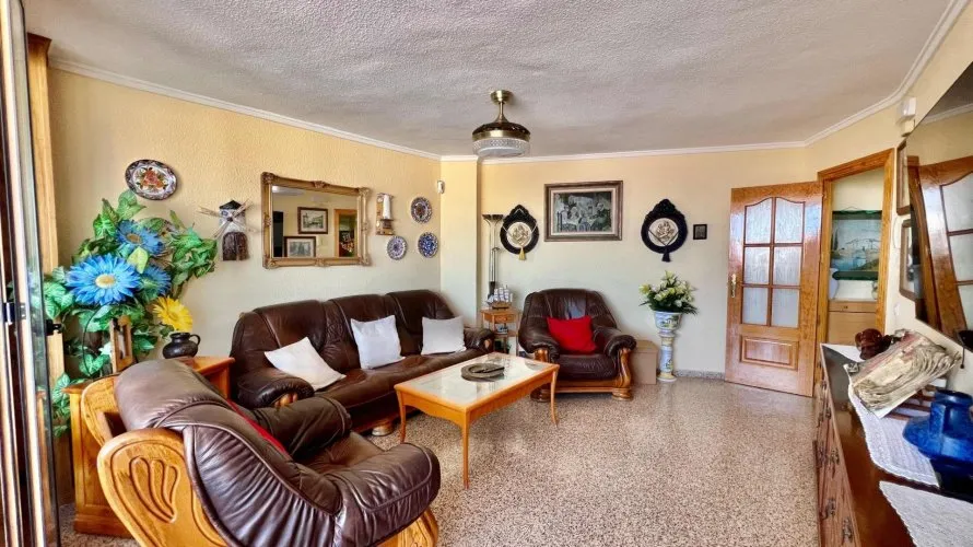 Apartamento de 3 dormitorios en La Mata, Spain No. 136 № 22
