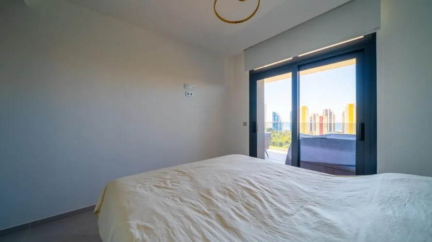 Apartamento de 2 dormitorios en Benidorm, Spain No. 727 № 19