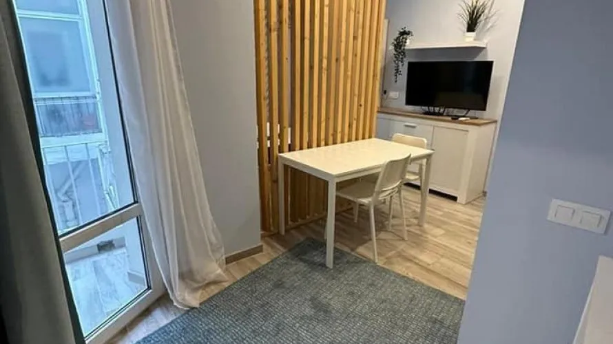 Apartamento de 3 dormitorios en Alicante, Spain No. 476 № 1