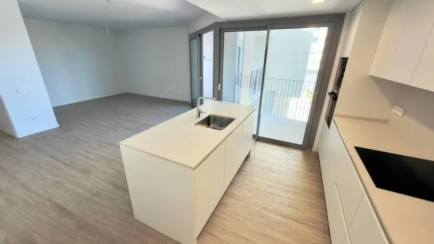 Apartamento de 3 dormitorios en Alicante, Spain No. 1129 № 28