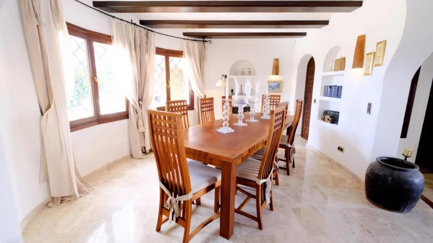 Villa de 4 dormitorios en Fustera, Spain No. 291 № 1