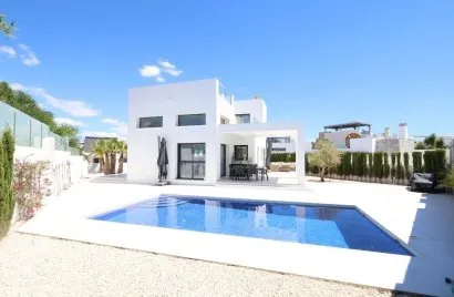 Apartamento de 3 dormitorios en Rojales, Spain No. 1337