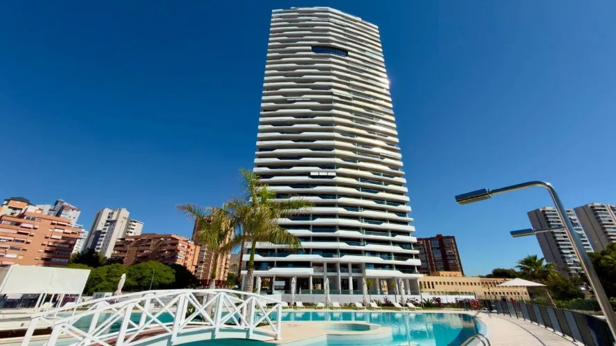 Apartamento de 3 dormitorios en Benidorm, Spain No. 1142 № 11