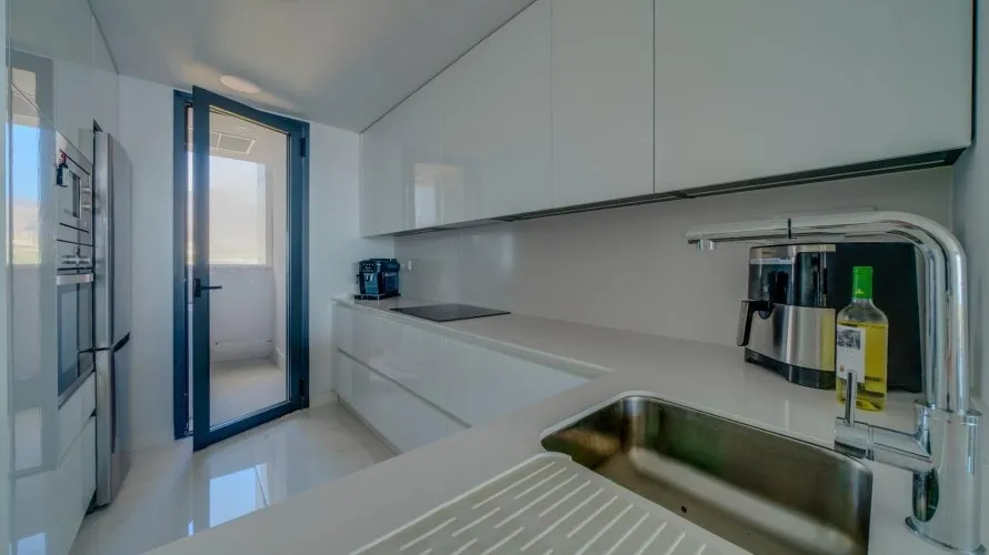 Apartamento de 2 dormitorios en Benidorm, Spain No. 1281 № 12