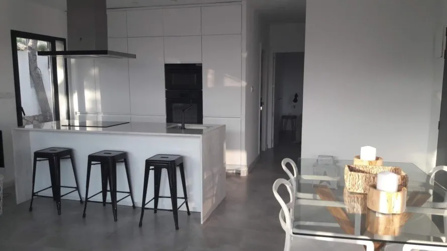 Apartamento de 2 dormitorios en El Campello, Spain No. 721 № 3