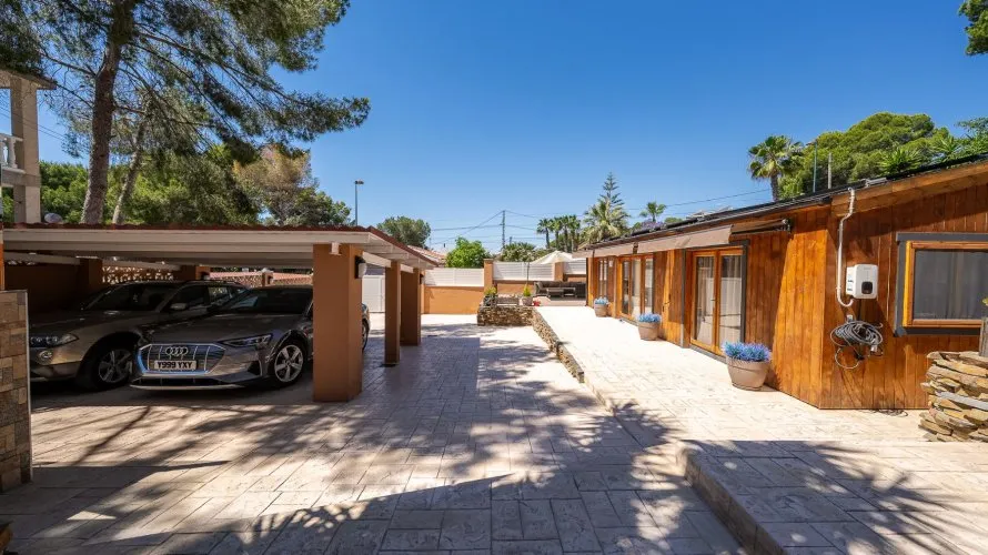 Villa de 192m² en Pinar De Campoverde, Spain No. 1144 № 6