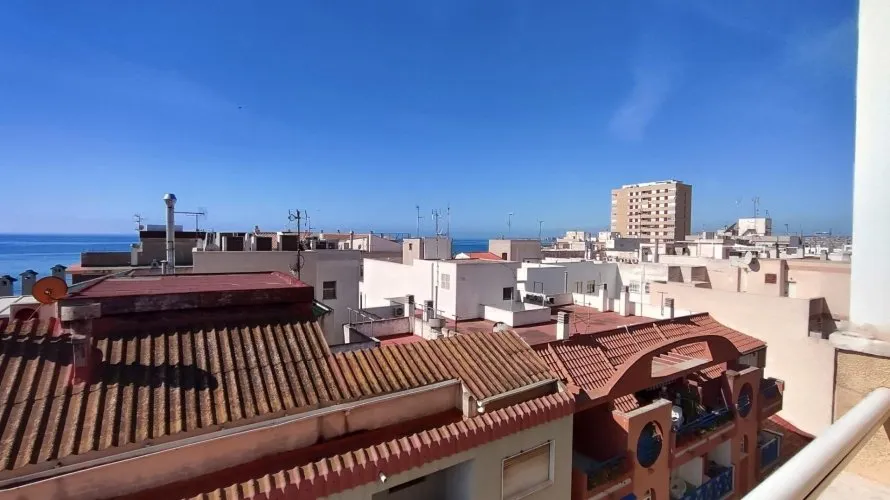 Ático de 1 dormitorio en Torrevieja, Spain No. 124 № 4