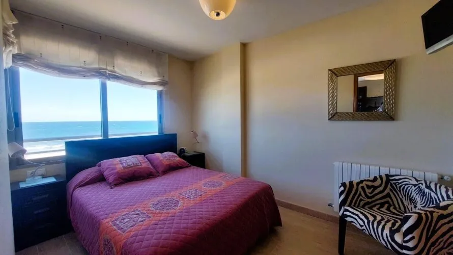 Apartamento de 4 dormitorios en Torrevieja, Spain No. 561 № 14