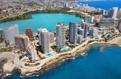Apartamento de 3 dormitorios en Calpe, Spain No. 546