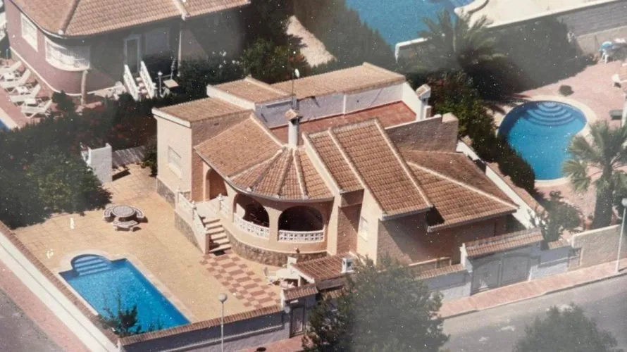 Villa de 3 dormitorios en Ciudad Quesada, Spain No. 819 № 1