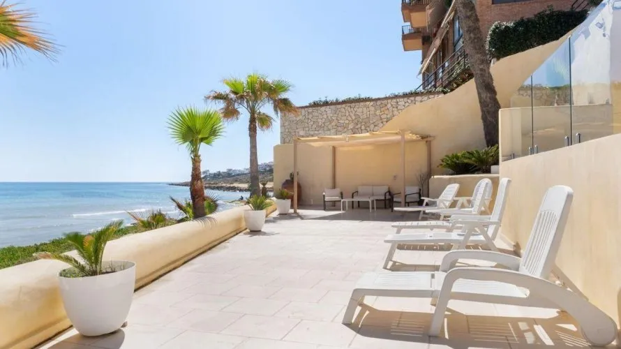 Villa de 10 dormitorios en Cabo De Las Huertas, Spain No. 1228 № 2