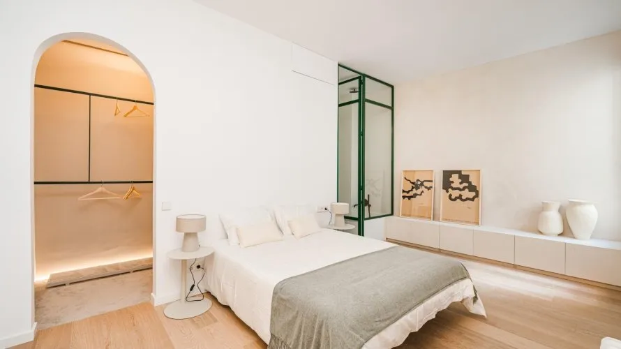 Apartamento de 4 dormitorios en Madrid, Spain No. 1422 № 22
