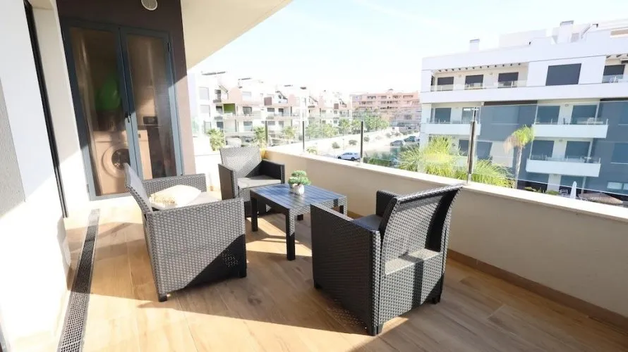 Apartamento de 2 dormitorios en Alicante, Spain No. 852 № 14
