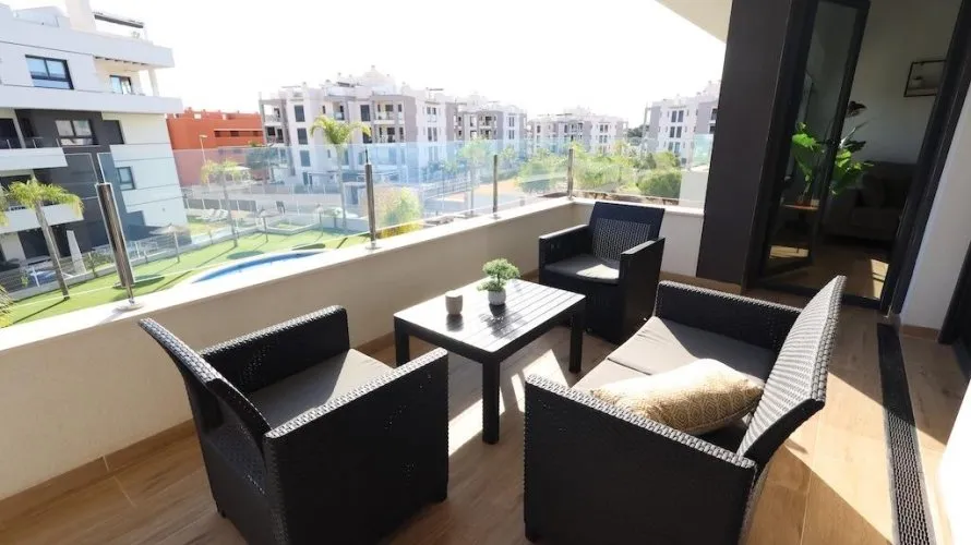 Apartamento de 2 dormitorios en Alicante, Spain No. 852 № 17