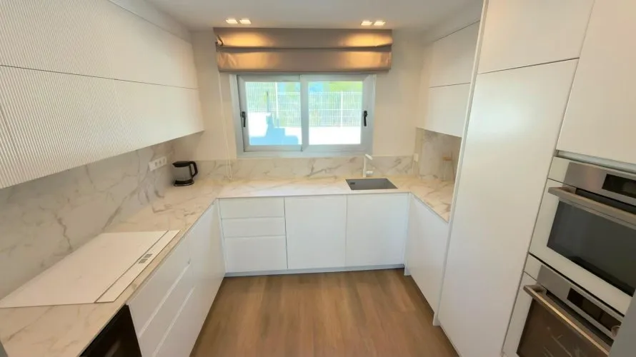 Villa de 4 dormitorios en La Nucia, Spain No. 1152 № 22