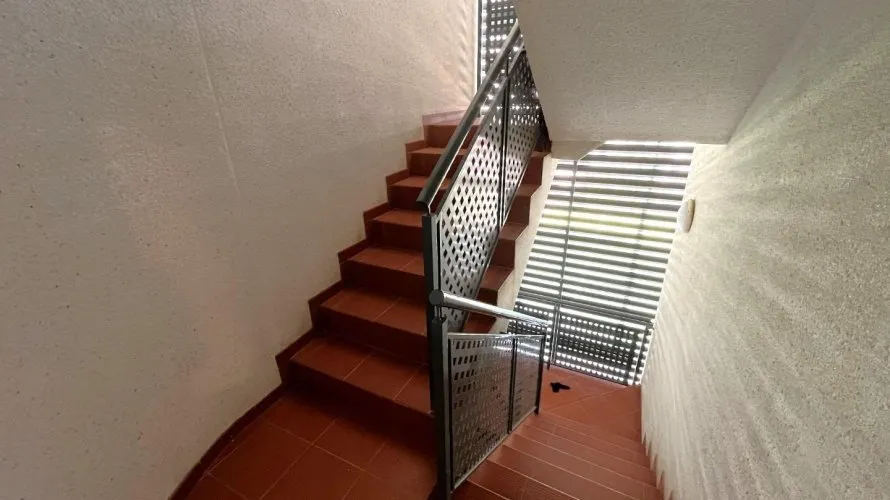 Apartamento de 2 dormitorios en Alicante, Spain No. 92 № 8