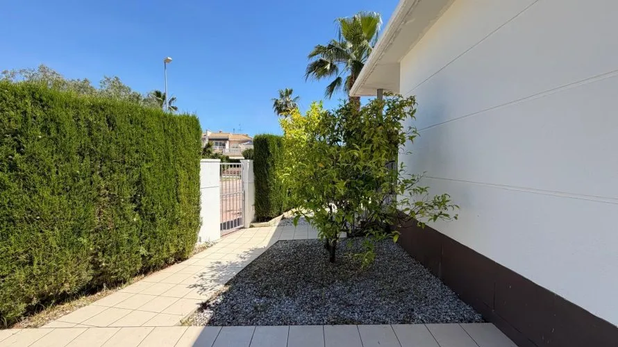 Villa de 4 dormitorios en Ciudad Quesada, Spain No. 1101 № 4