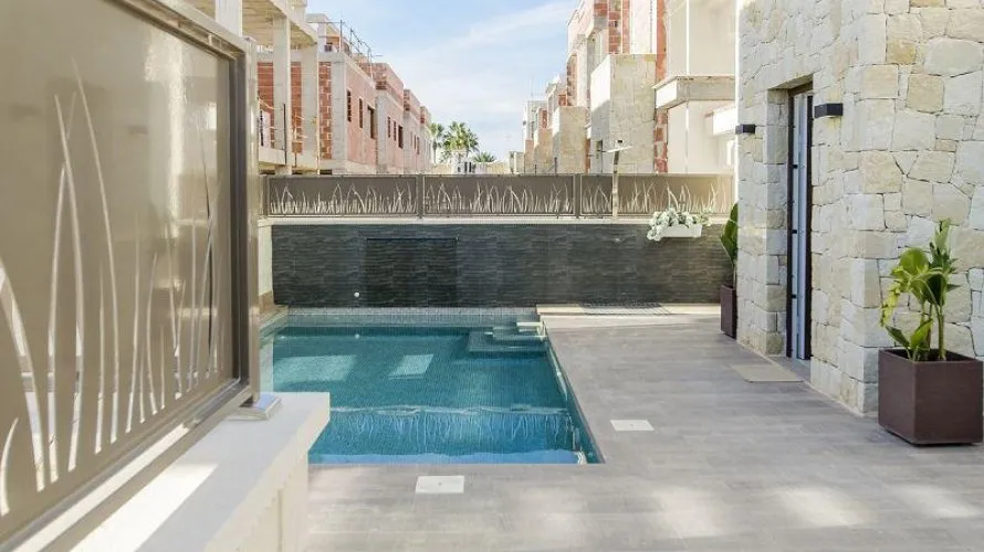 Villa de 3 dormitorios en Ciudad Quesada, Spain No. 274 № 24