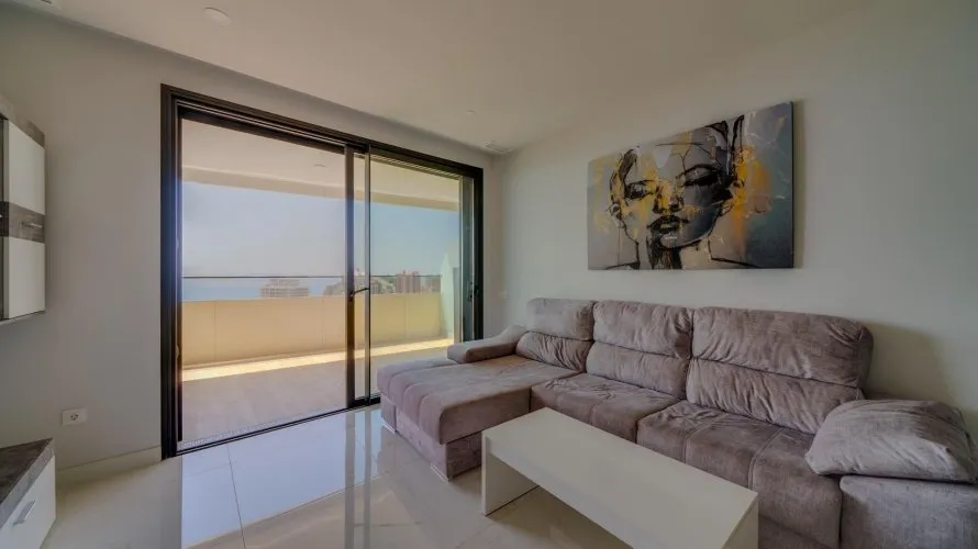 Apartamento de 2 dormitorios en Benidorm, Spain No. 1281 № 24