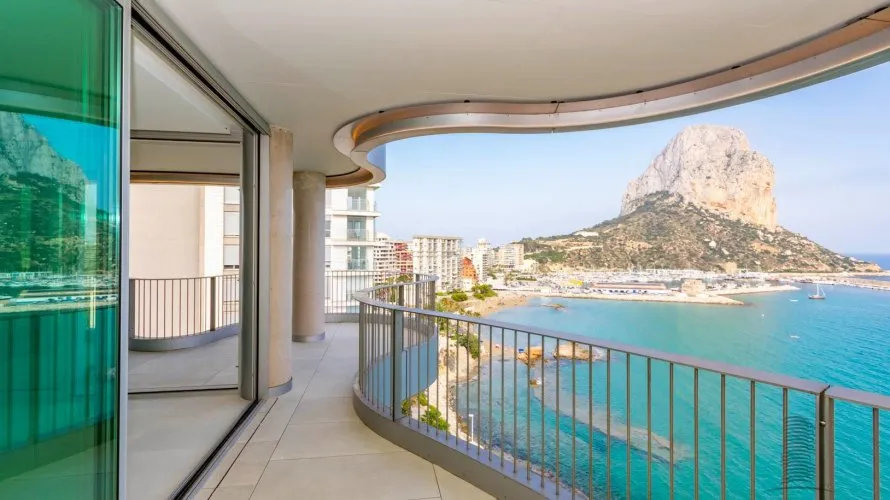 Apartamento de 4 dormitorios en Calpe, Spain No. 547 № 24