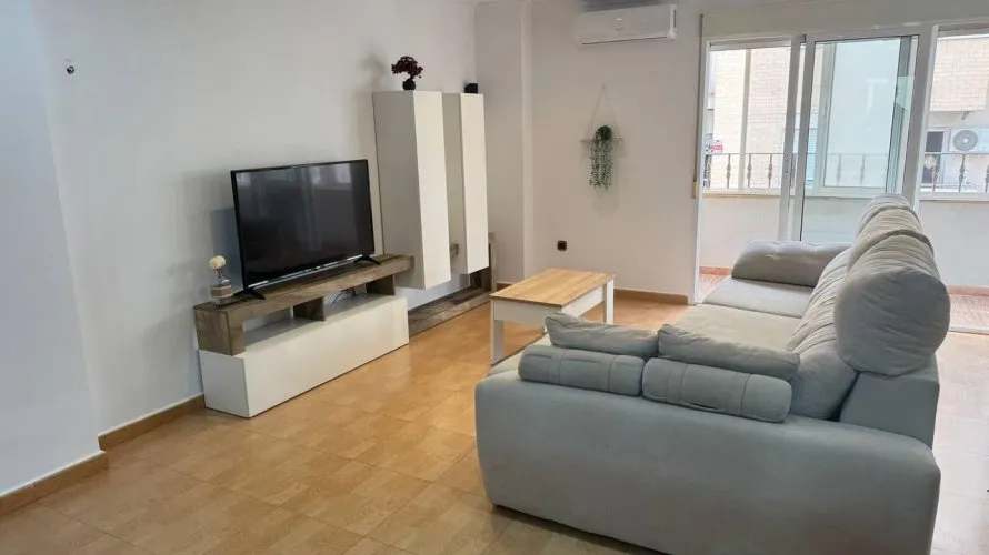 Apartamento de 3 dormitorios en Torrevieja, Spain No. 1224 № 4