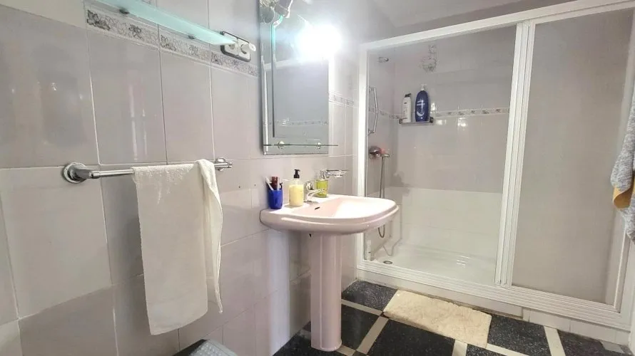 Apartamento de 1 dormitorio en Torrevieja, Spain No. 1040 № 21