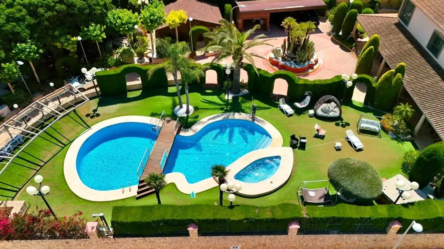 Villa de 8 dormitorios en Calpe, Spain No. 1153 № 20
