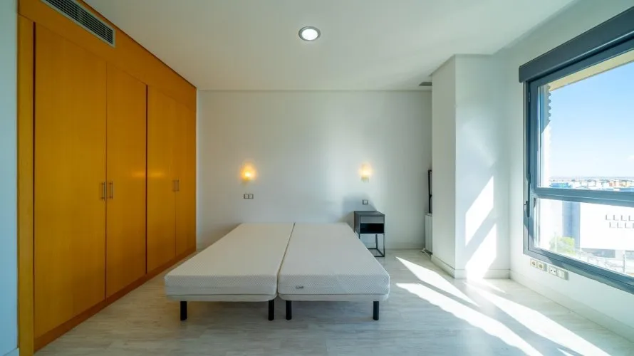 Apartamento de 1 dormitorio en Madrid, Spain No. 155 № 10