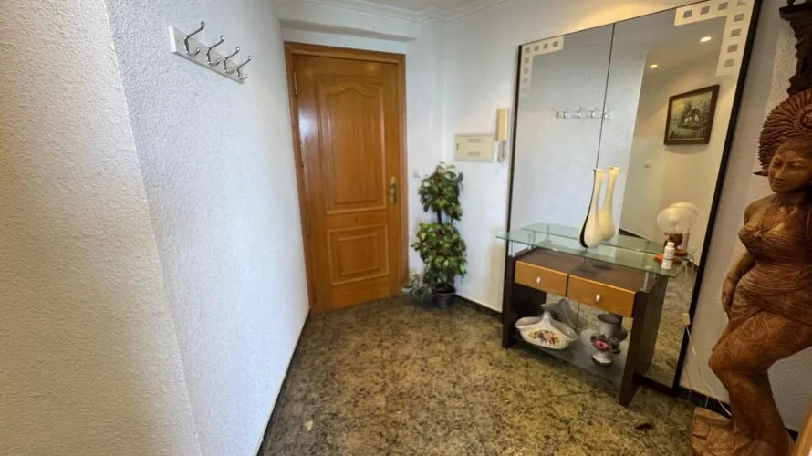 Apartamento de 3 dormitorios en Torrevieja, Spain No. 787 № 13