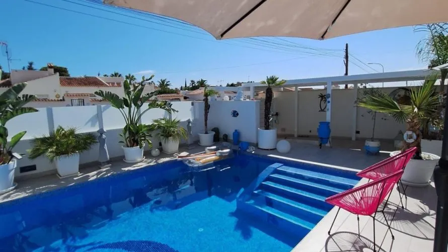 Villa de 106m² en Torrevieja, Spain No. 1284 № 22