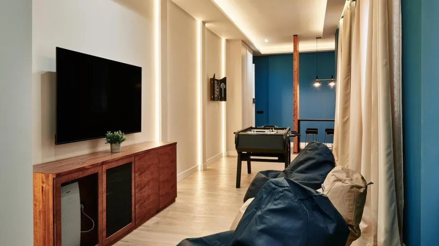 Apartamento de 3 dormitorios en Madrid, Spain No. 664 № 8