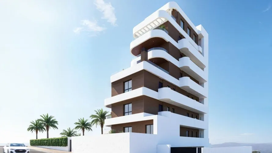 Apartamento de 2 dormitorios en Guardamar del Segura, Spain No. 143 № 2