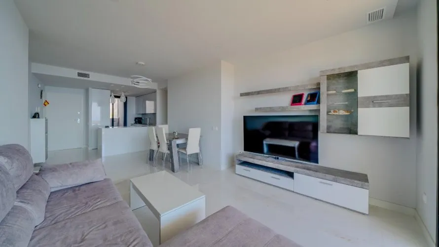 Apartamento de 2 dormitorios en Benidorm, Spain No. 1281 № 16