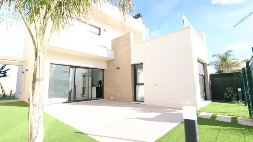 Apartamento de 3 dormitorios en Los Alcázares, Spain No. 654 № 19