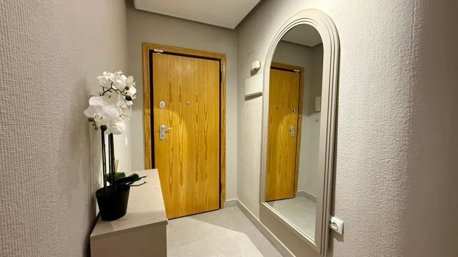 Apartamento de 2 dormitorios en Torrevieja, Spain No. 1426 № 8