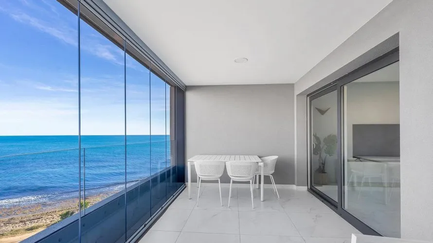 Apartamento de 2 dormitorios en Torrevieja, Spain No. 1192 № 25