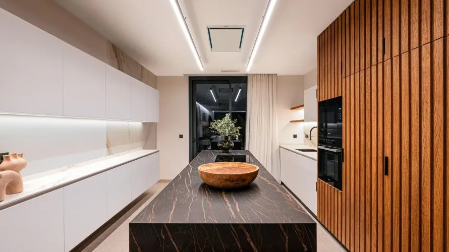 Villa de 4 dormitorios en La Nucia, Spain No. 637 № 7