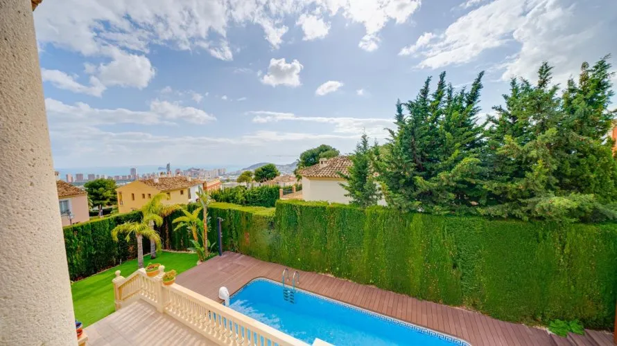 Villa de 4 dormitorios en Finestrat, Spain No. 165 № 27