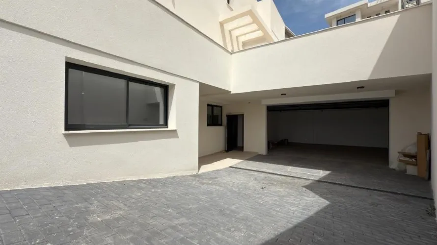 Villa de 7 dormitorios en Finestrat, Spain No. 122 № 2