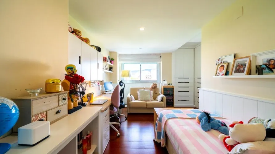 Apartamento de 4 dormitorios en Villajoyosa, Spain No. 1036 № 18