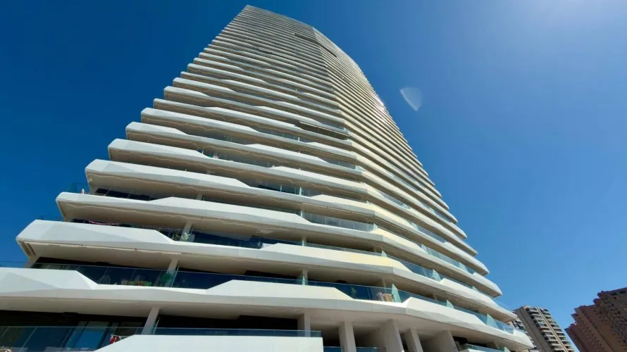 Apartamento de 3 dormitorios en Benidorm, Spain No. 1142 № 10