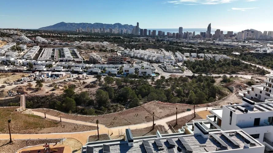 Apartamento de 2 dormitorios en Finestrat, Spain No. 992 № 18