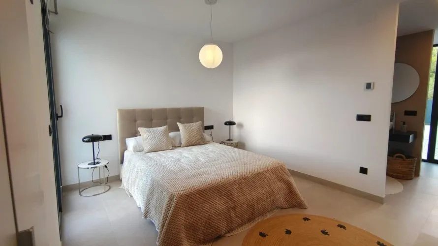 Villa de 4 dormitorios en Finestrat, Spain No. 834 № 17